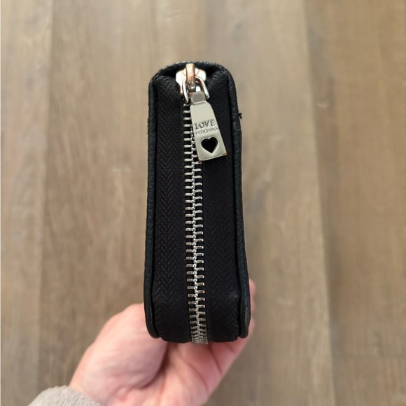 Love Moschino Architectural Design Wallet in Beige and Black - Picture 2 of 11